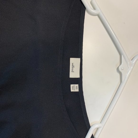 Black Cold Should With Ties Blouse // Wilfred - Picture 4 of 4